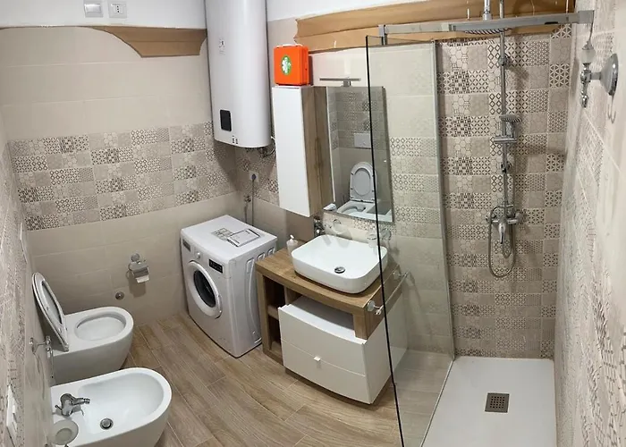 Casa de Férias Piano Terra Nel Borgo A Circa 5 Min Dal Mare